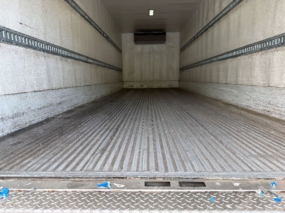 Refrigerated Truck-Light and Medium Duty Trucks-Freightliner-2019-M2-Forest Park-GA-351,823\n\t\tmiles-$ 27,500 - Image 9