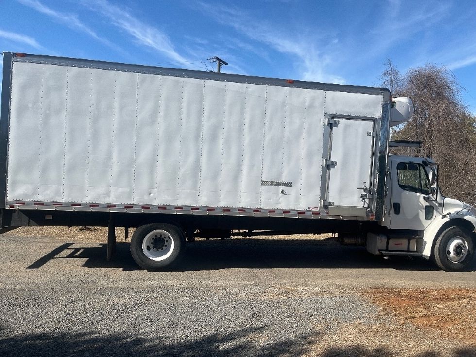 Refrigerated Truck-Light and Medium Duty Trucks-Freightliner-2019-M2-Fredericksburg-VA-259,897\n\t\tmiles-$ 47,750 - Image 15