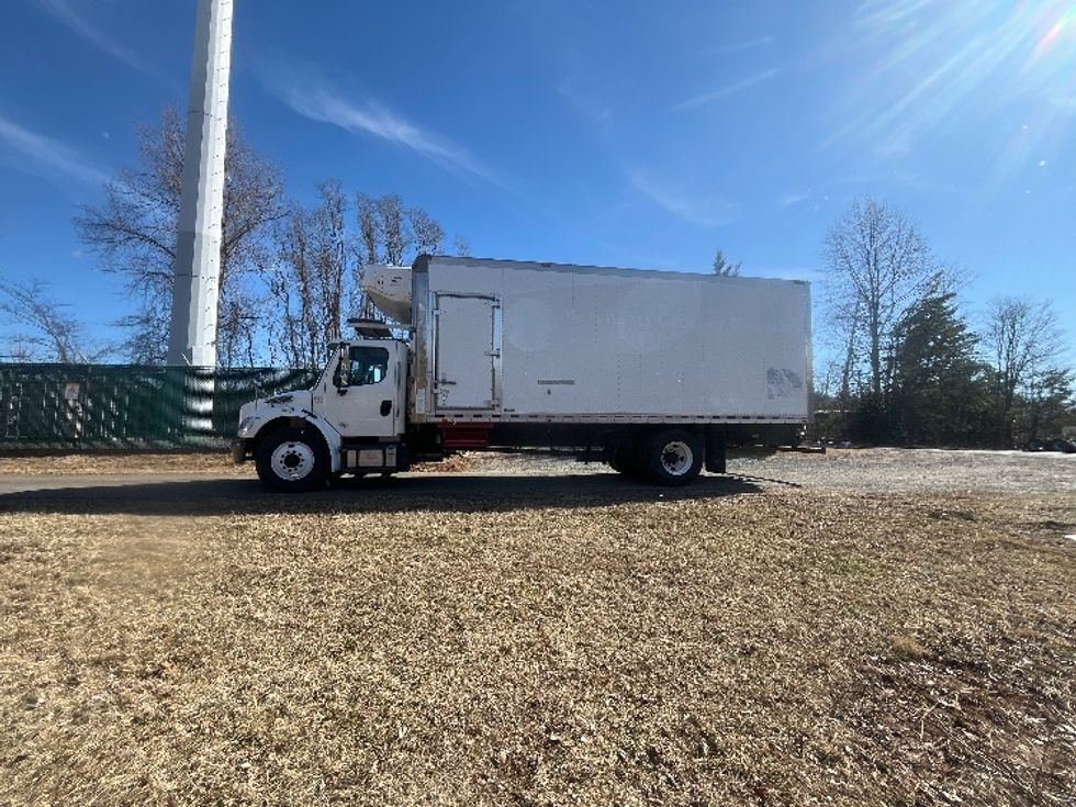 Refrigerated Truck-Light and Medium Duty Trucks-Freightliner-2019-M2-Fredericksburg-VA-259,897\n\t\tmiles-$ 47,750 - Image 4