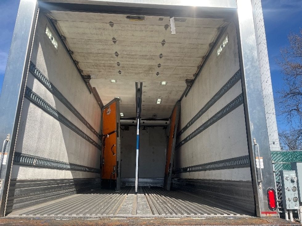 Refrigerated Truck-Light and Medium Duty Trucks-Freightliner-2019-M2-Fredericksburg-VA-259,897\n\t\tmiles-$ 47,750 - Image 8