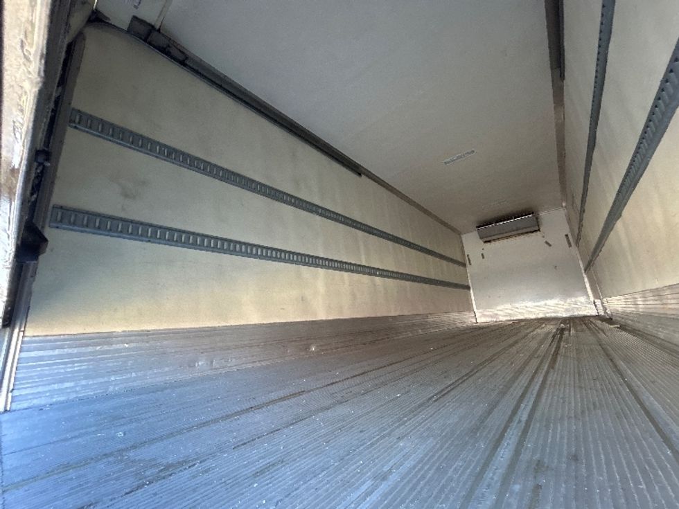 Refrigerated Truck-Light and Medium Duty Trucks-Freightliner-2019-M2-Fresno-CA-152,467\n\t\tmiles-$ 57,750 - Image 11