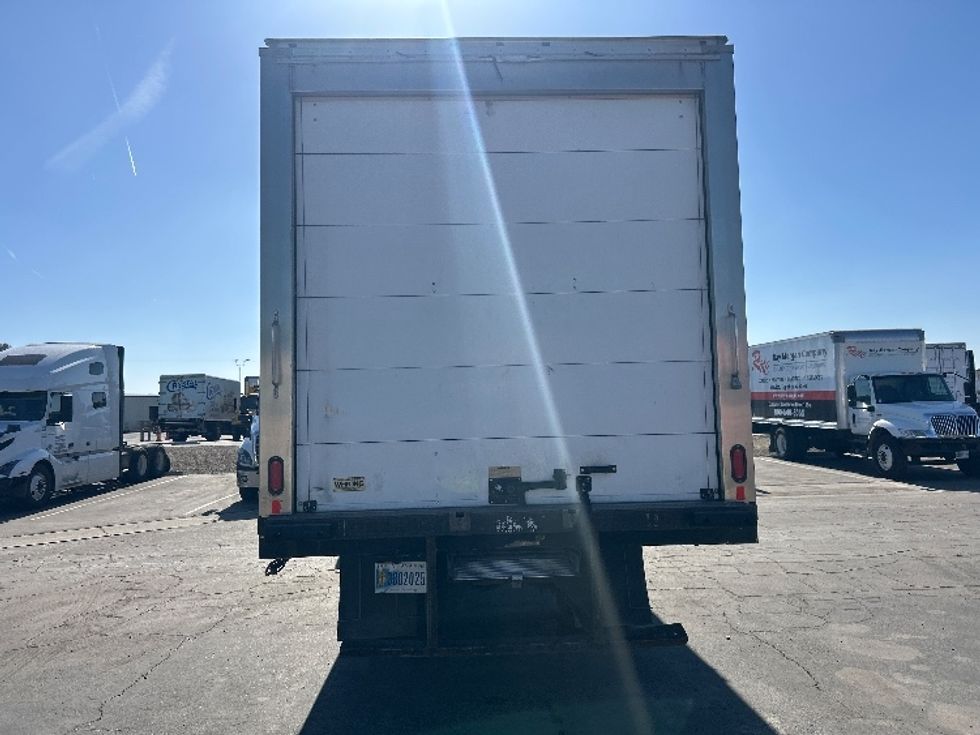 Refrigerated Truck-Light and Medium Duty Trucks-Freightliner-2019-M2-Fresno-CA-152,467\n\t\tmiles-$ 57,750 - Image 7