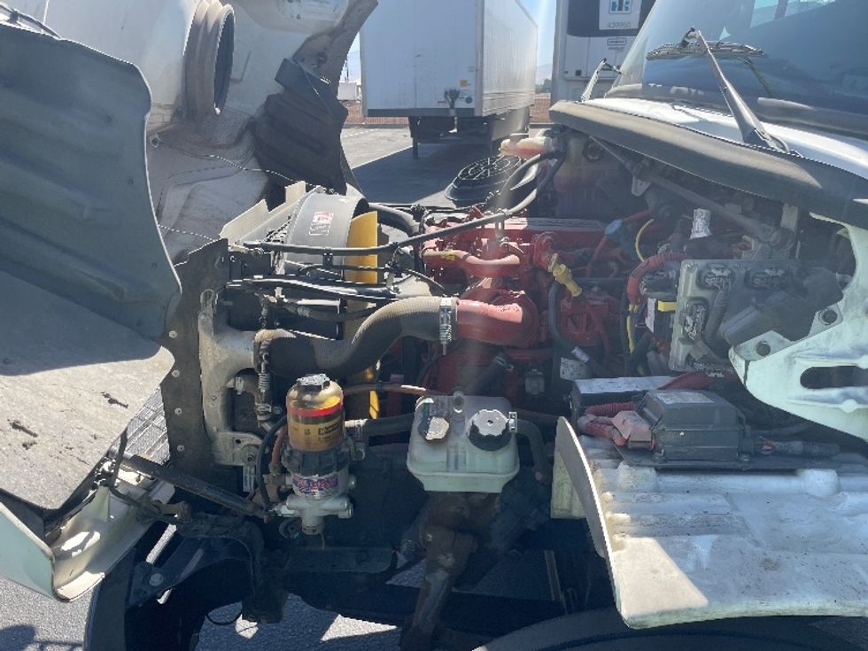 Refrigerated Truck-Light and Medium Duty Trucks-Freightliner-2019-M2-Fresno-CA-184,238\n\t\tmiles-$ 61,750 - Image 24
