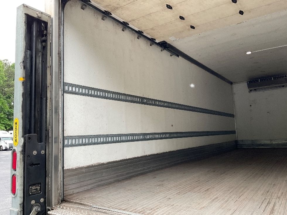 Refrigerated Truck-Light and Medium Duty Trucks-Freightliner-2019-M2-Gainesville-GA-266,999\n\t\tmiles-$ 42,000 - Image 11