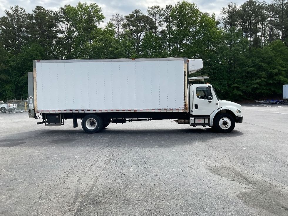 Refrigerated Truck-Light and Medium Duty Trucks-Freightliner-2019-M2-Gainesville-GA-266,999\n\t\tmiles-$ 42,000 - Image 15