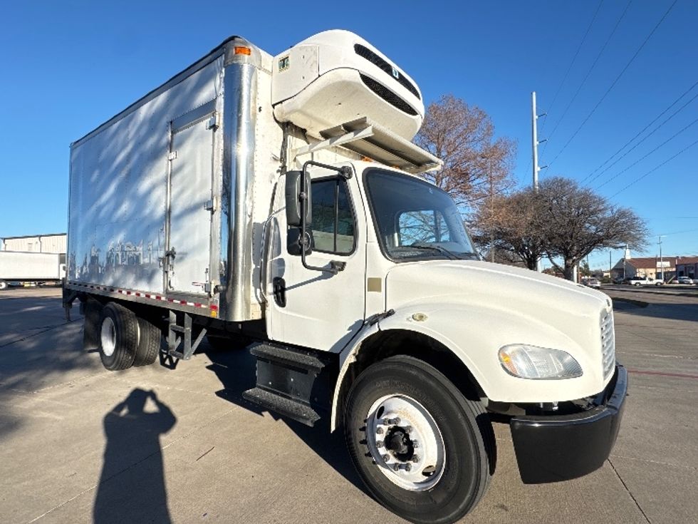 Refrigerated Truck-Light and Medium Duty Trucks-Freightliner-2019-M2-Garland-TX-420,111\n\t\tmiles-$ 20,500 - Image 1