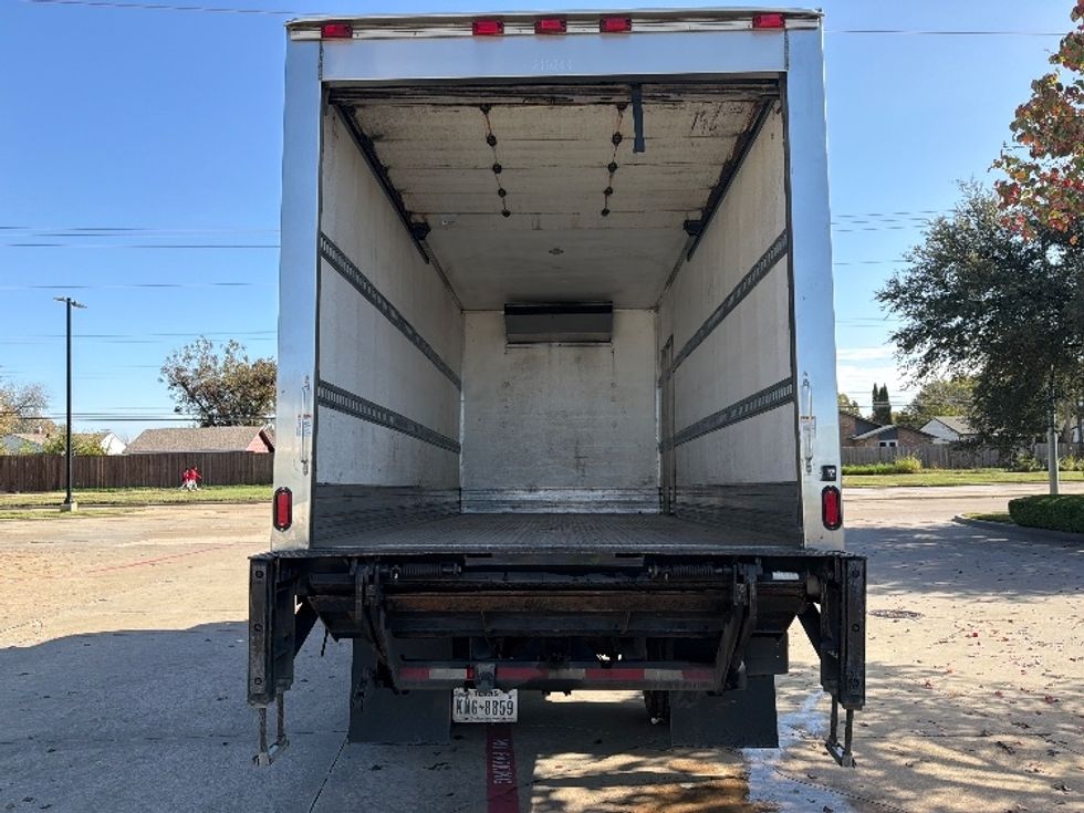 Refrigerated Truck-Light and Medium Duty Trucks-Freightliner-2019-M2-Garland-TX-420,111\n\t\tmiles-$ 20,500 - Image 8