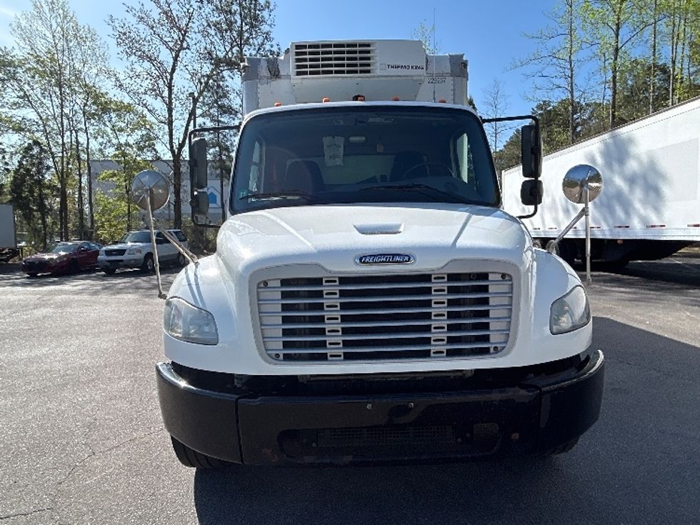 Refrigerated Truck-Light and Medium Duty Trucks-Freightliner-2019-M2-Garner-NC-287,923\n\t\tmiles-$ 25,500 - Image 2