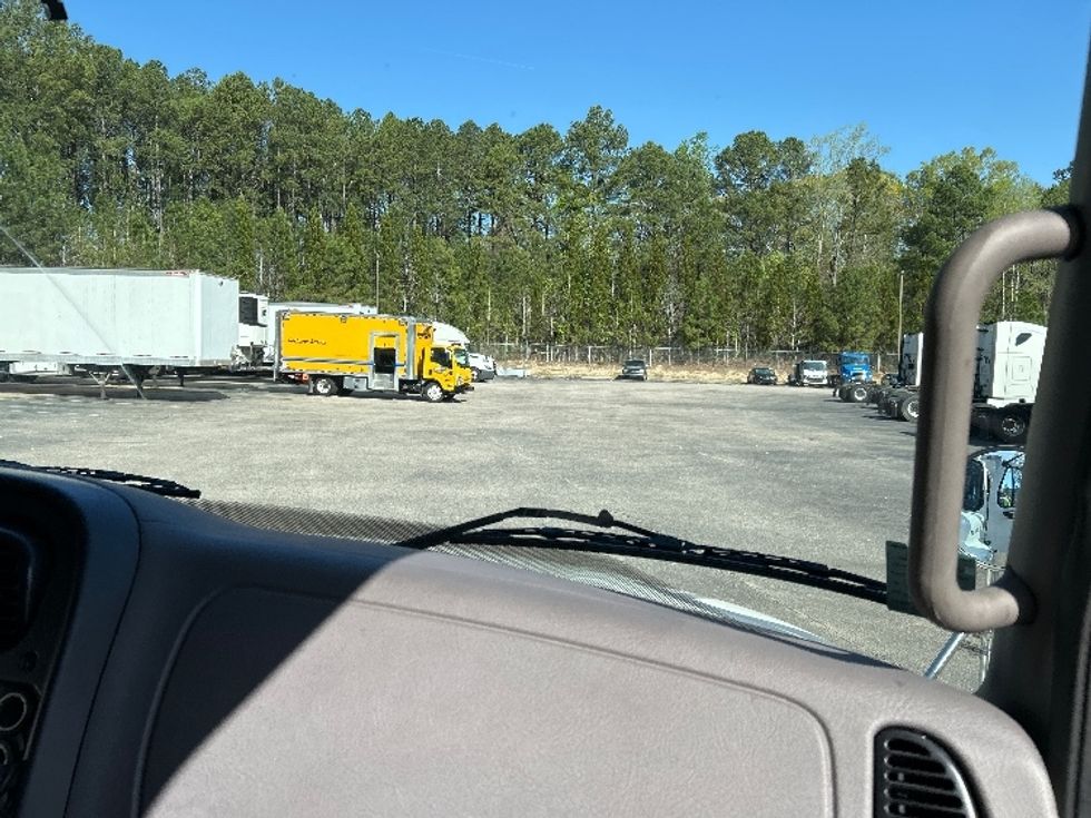 Refrigerated Truck-Light and Medium Duty Trucks-Freightliner-2019-M2-Garner-NC-287,923\n\t\tmiles-$ 25,500 - Image 21