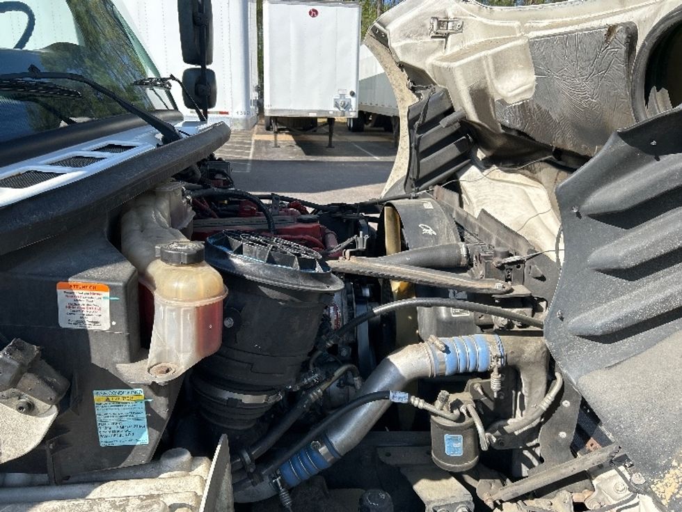 Refrigerated Truck-Light and Medium Duty Trucks-Freightliner-2019-M2-Garner-NC-287,923\n\t\tmiles-$ 25,500 - Image 23