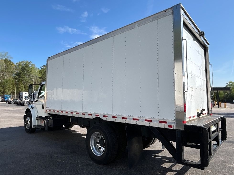 Refrigerated Truck-Light and Medium Duty Trucks-Freightliner-2019-M2-Garner-NC-287,923\n\t\tmiles-$ 25,500 - Image 6