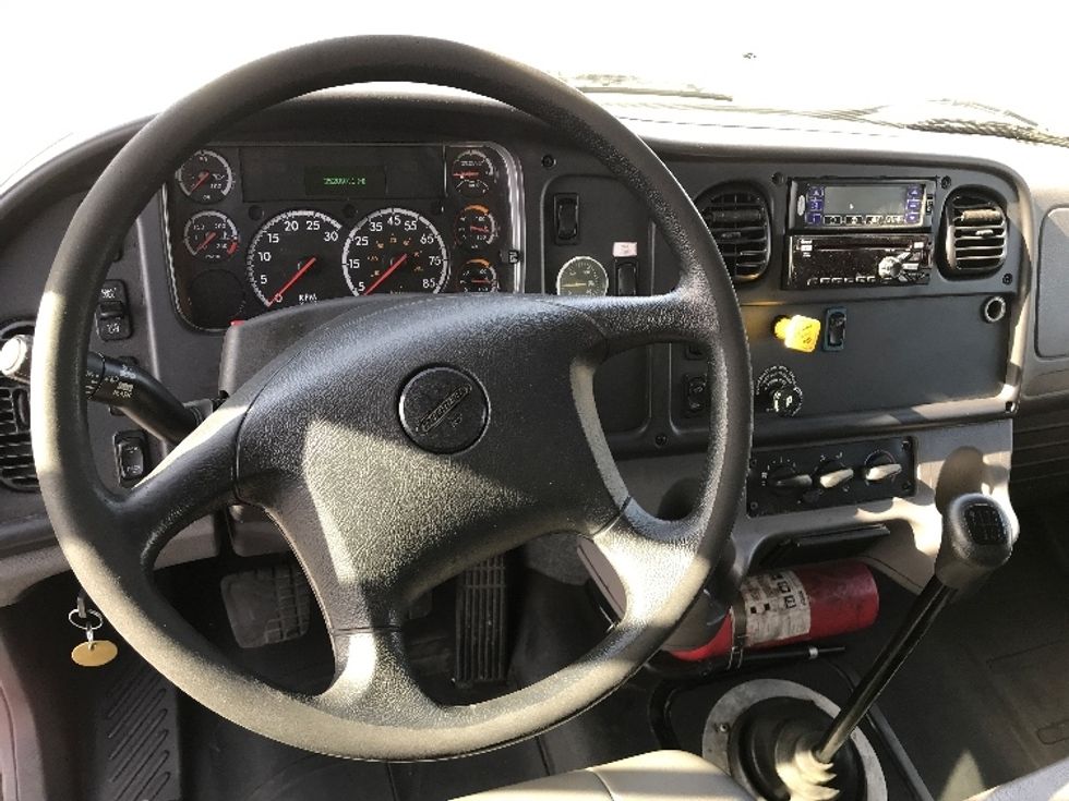 Refrigerated Truck-Light and Medium Duty Trucks-Freightliner-2019-M2-Gilroy-CA-352,896\n\t\tmiles-$ 20,000 - Image 18