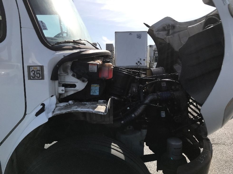 Refrigerated Truck-Light and Medium Duty Trucks-Freightliner-2019-M2-Gilroy-CA-352,896\n\t\tmiles-$ 20,000 - Image 23