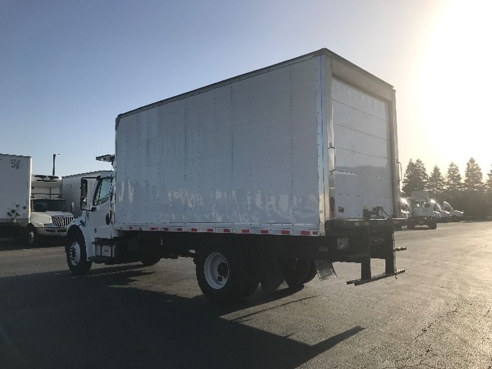 Refrigerated Truck-Light and Medium Duty Trucks-Freightliner-2019-M2-Gilroy-CA-352,896\n\t\tmiles-$ 20,000 - Image 6