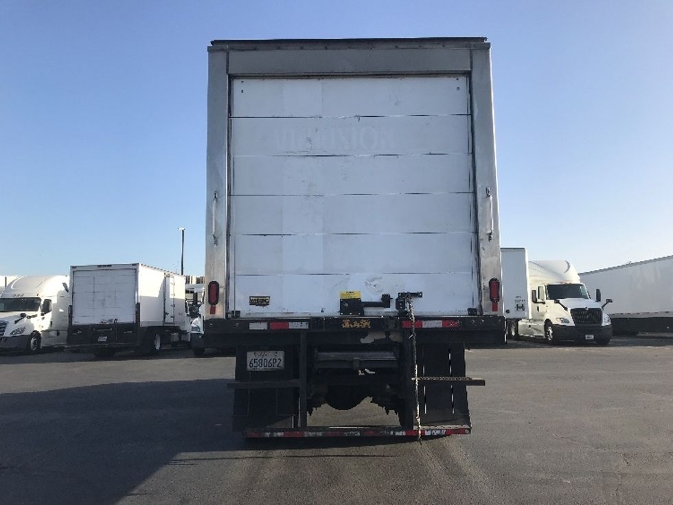 Refrigerated Truck-Light and Medium Duty Trucks-Freightliner-2019-M2-Gilroy-CA-352,896\n\t\tmiles-$ 20,000 - Image 7
