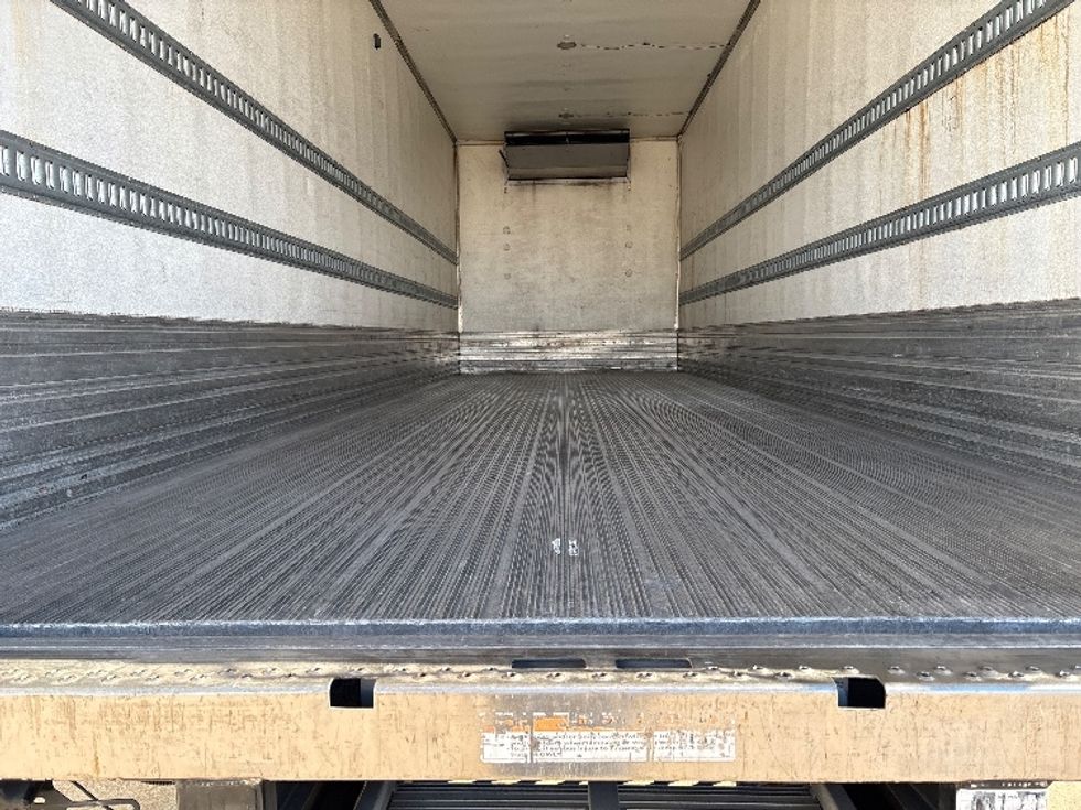 Refrigerated Truck-Light and Medium Duty Trucks-Freightliner-2019-M2-Grand Prairie-TX-262,485\n\t\tmiles-$ 33,500 - Image 10