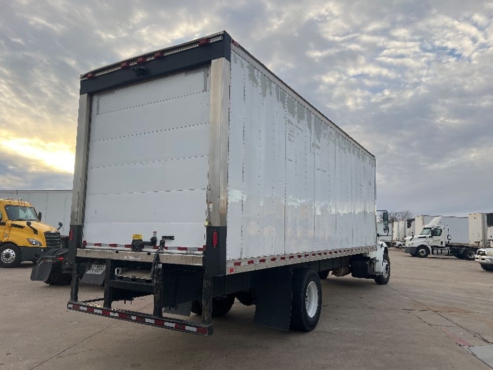 Refrigerated Truck-Light and Medium Duty Trucks-Freightliner-2019-M2-Grand Prairie-TX-262,485\n\t\tmiles-$ 33,500 - Image 13