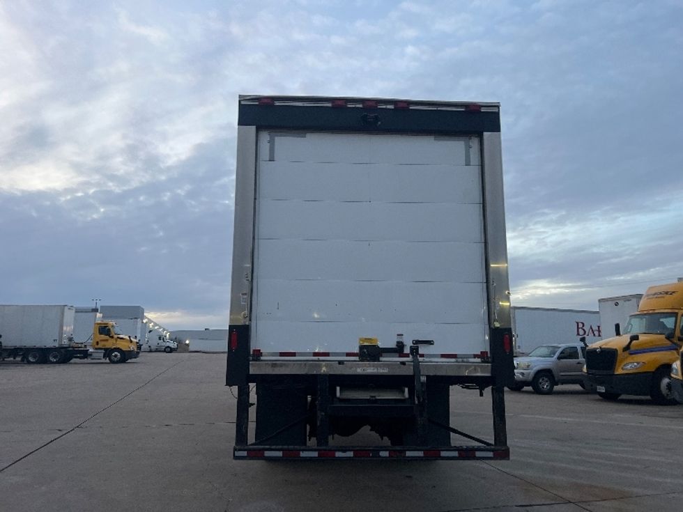 Refrigerated Truck-Light and Medium Duty Trucks-Freightliner-2019-M2-Grand Prairie-TX-262,485\n\t\tmiles-$ 33,500 - Image 7