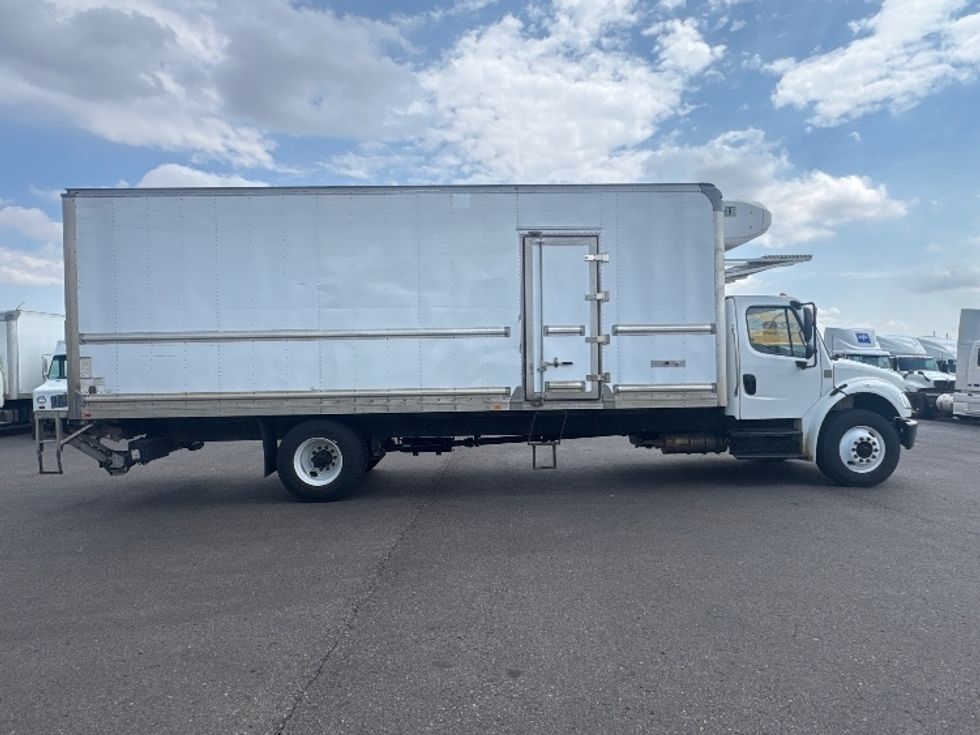 Refrigerated Truck-Light and Medium Duty Trucks-Freightliner-2019-M2-Greeley-CO-198,637\n\t\tmiles-$ 58,750 - Image 15
