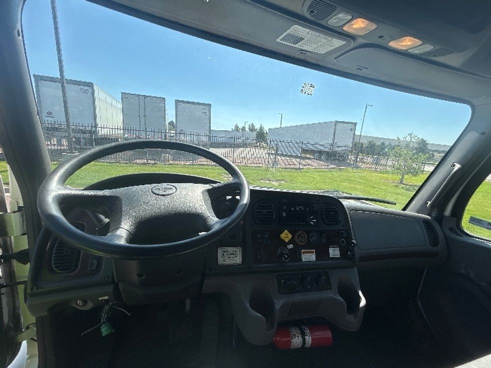 Refrigerated Truck-Light and Medium Duty Trucks-Freightliner-2019-M2-Greeley-CO-198,637\n\t\tmiles-$ 58,750 - Image 18