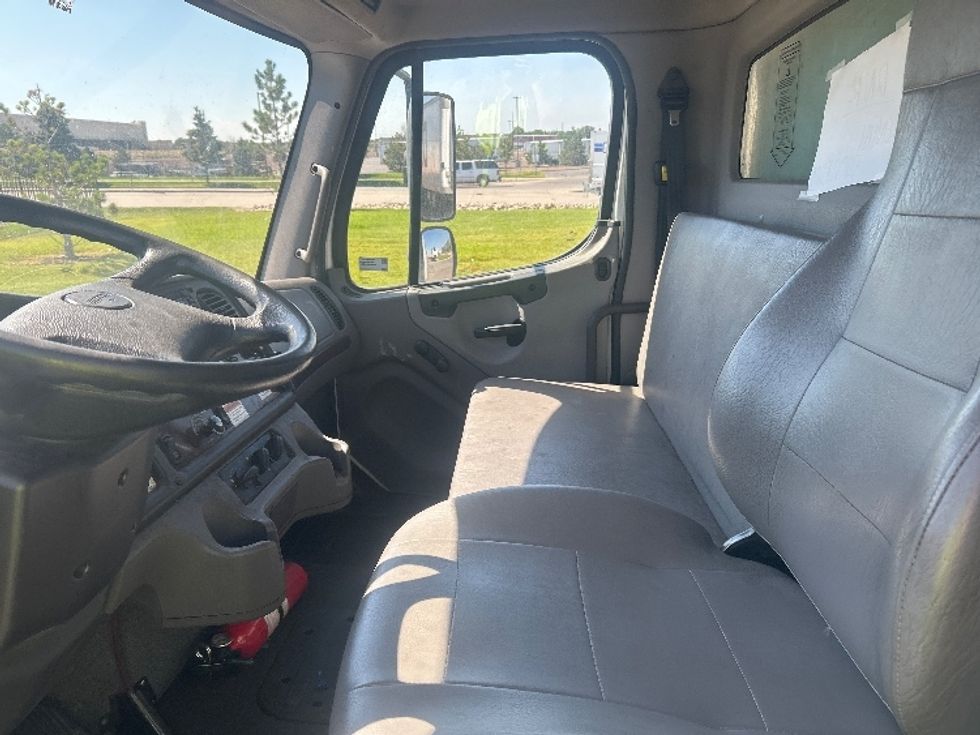 Refrigerated Truck-Light and Medium Duty Trucks-Freightliner-2019-M2-Greeley-CO-198,637\n\t\tmiles-$ 58,750 - Image 19