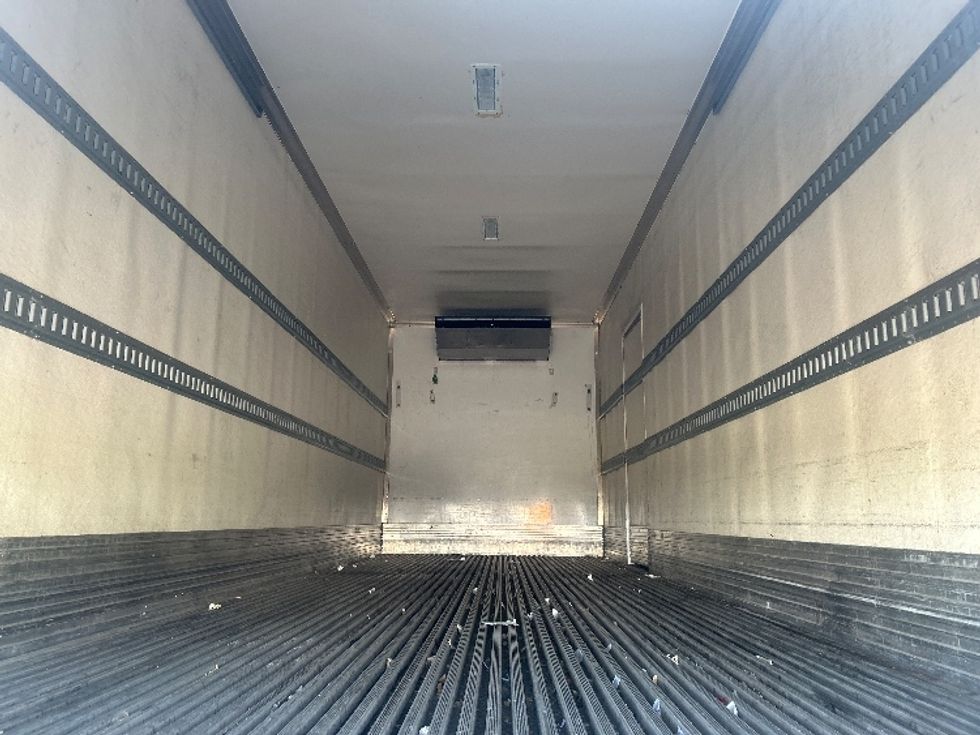 Refrigerated Truck-Light and Medium Duty Trucks-Freightliner-2019-M2-Greeley-CO-198,637\n\t\tmiles-$ 58,750 - Image 8