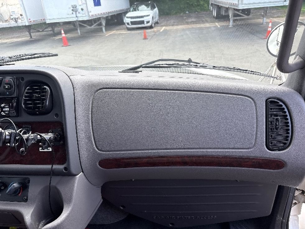 Refrigerated Truck-Light and Medium Duty Trucks-Freightliner-2019-M2-Greensboro-NC-243,874\n\t\tmiles-$ 42,750 - Image 21