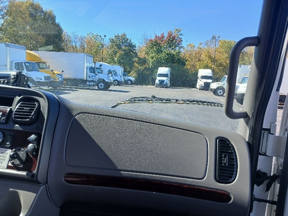 Refrigerated Truck-Light and Medium Duty Trucks-Freightliner-2019-M2-Greensboro-NC-265,785\n\t\tmiles-$ 47,000 - Image 19