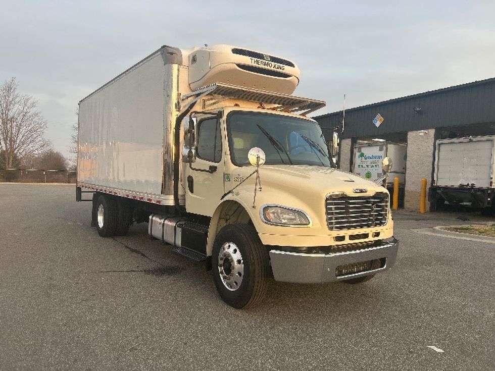 Refrigerated Truck-Light and Medium Duty Trucks-Freightliner-2019-M2-Greensboro-NC-324,965\n\t\tmiles-$ 20,750 - Image 1