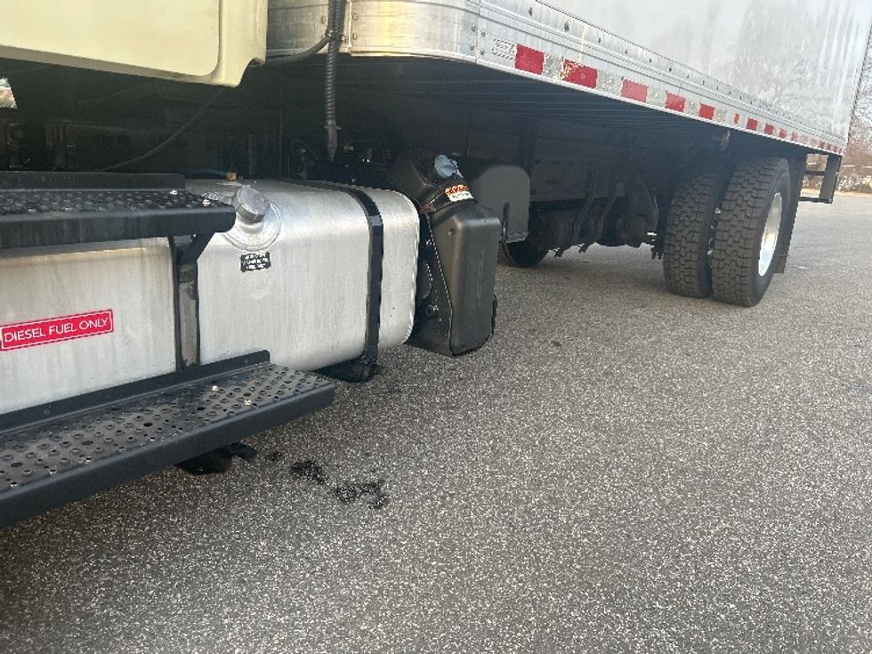 Refrigerated Truck-Light and Medium Duty Trucks-Freightliner-2019-M2-Greensboro-NC-324,965\n\t\tmiles-$ 20,750 - Image 5