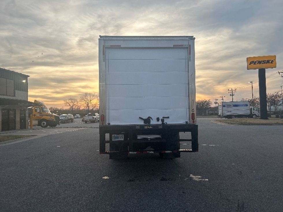 Refrigerated Truck-Light and Medium Duty Trucks-Freightliner-2019-M2-Greensboro-NC-324,965\n\t\tmiles-$ 20,750 - Image 7