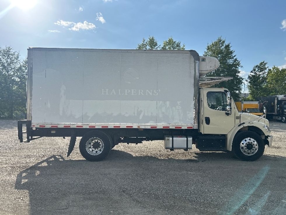 Refrigerated Truck-Light and Medium Duty Trucks-Freightliner-2019-M2-Greenville-SC-201,682\n\t\tmiles-$ 42,750 - Image 14