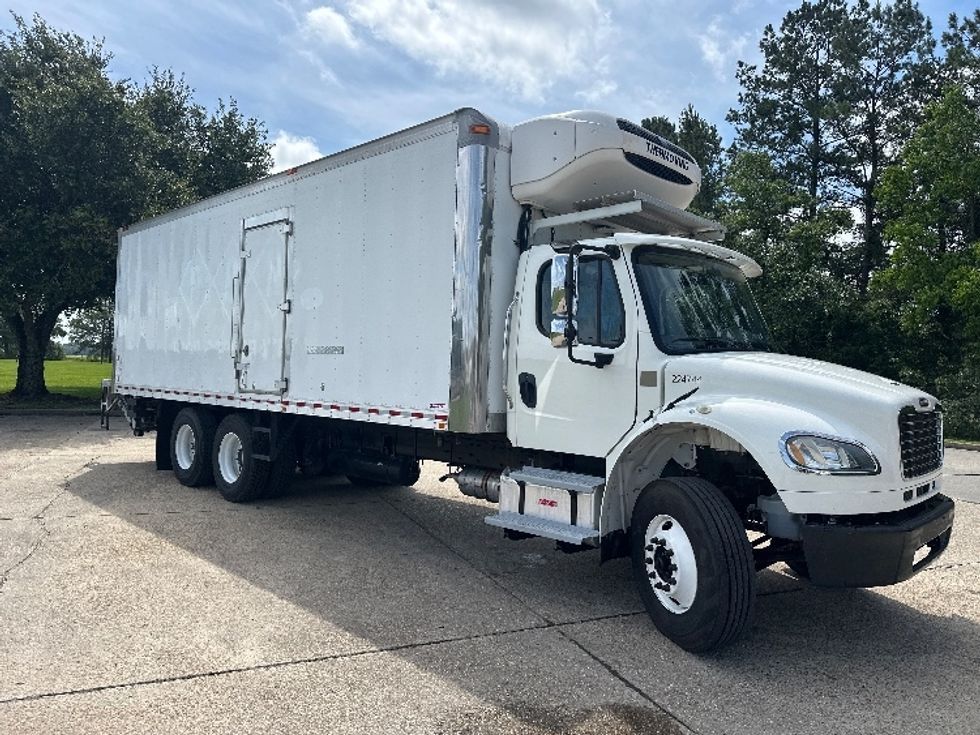 Refrigerated Truck-Light and Medium Duty Trucks-Freightliner-2019-M2-Hammond-LA-138,824\n\t\tmiles-$ 67,250 - Image 1