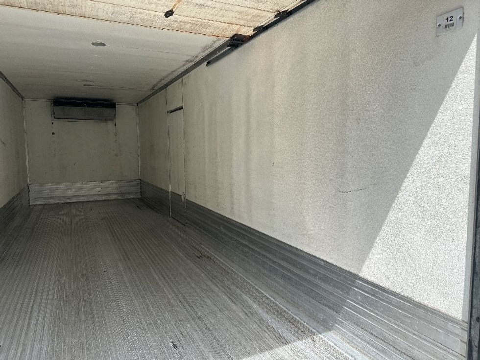 Refrigerated Truck-Light and Medium Duty Trucks-Freightliner-2019-M2-Hammond-LA-138,824\n\t\tmiles-$ 67,250 - Image 12