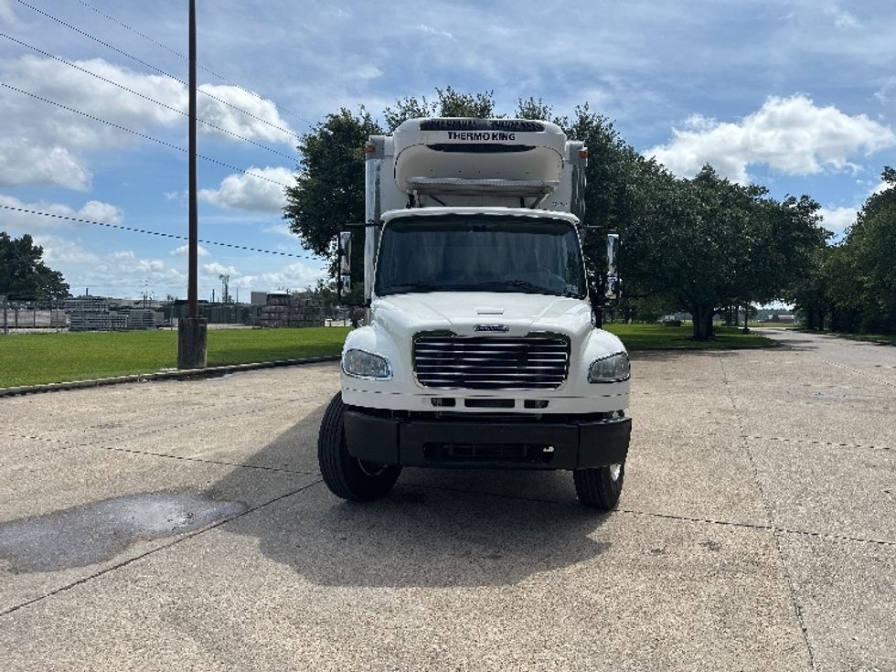 Refrigerated Truck-Light and Medium Duty Trucks-Freightliner-2019-M2-Hammond-LA-138,824\n\t\tmiles-$ 67,250 - Image 2