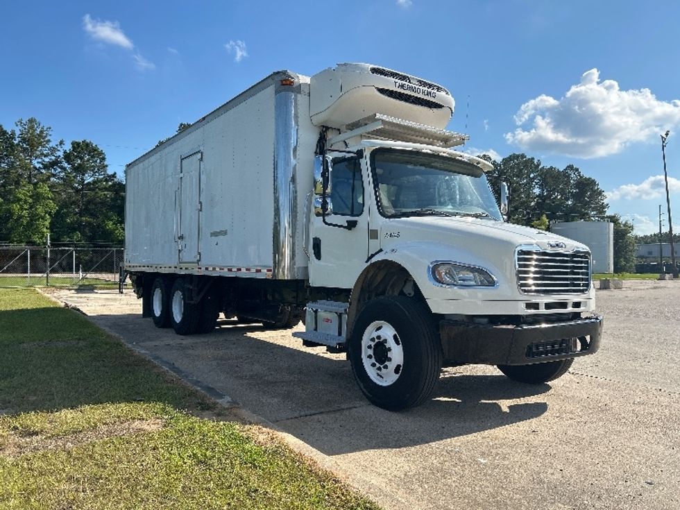 Refrigerated Truck-Light and Medium Duty Trucks-Freightliner-2019-M2-Hammond-LA-144,444\n\t\tmiles-$ 70,250 - Image 1