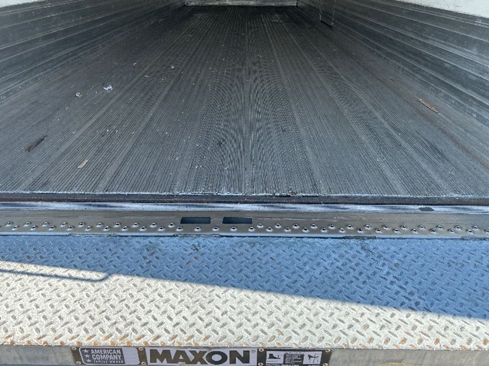 Refrigerated Truck-Light and Medium Duty Trucks-Freightliner-2019-M2-Hammond-LA-144,444\n\t\tmiles-$ 70,250 - Image 10