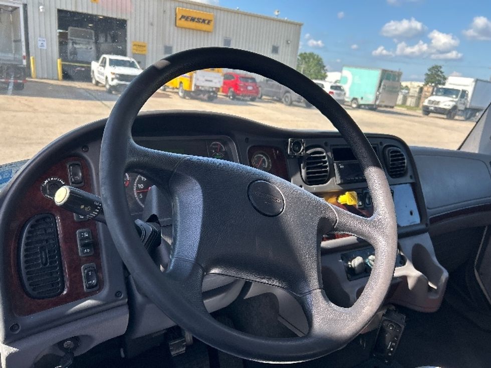 Refrigerated Truck-Light and Medium Duty Trucks-Freightliner-2019-M2-Hammond-LA-144,444\n\t\tmiles-$ 70,250 - Image 17