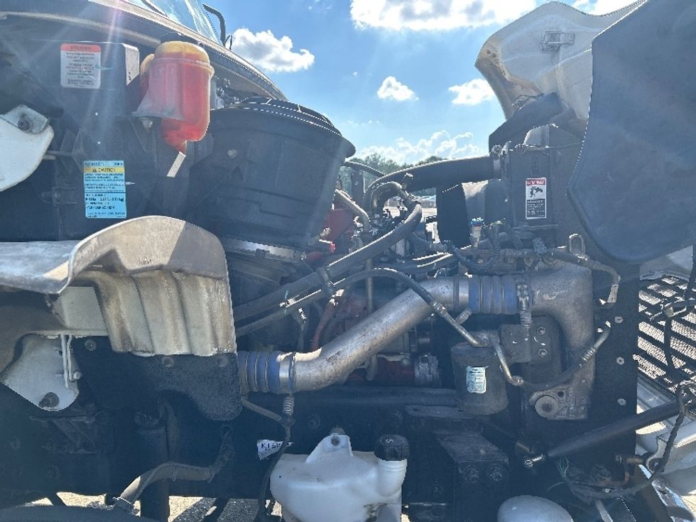 Refrigerated Truck-Light and Medium Duty Trucks-Freightliner-2019-M2-Hammond-LA-144,444\n\t\tmiles-$ 70,250 - Image 23