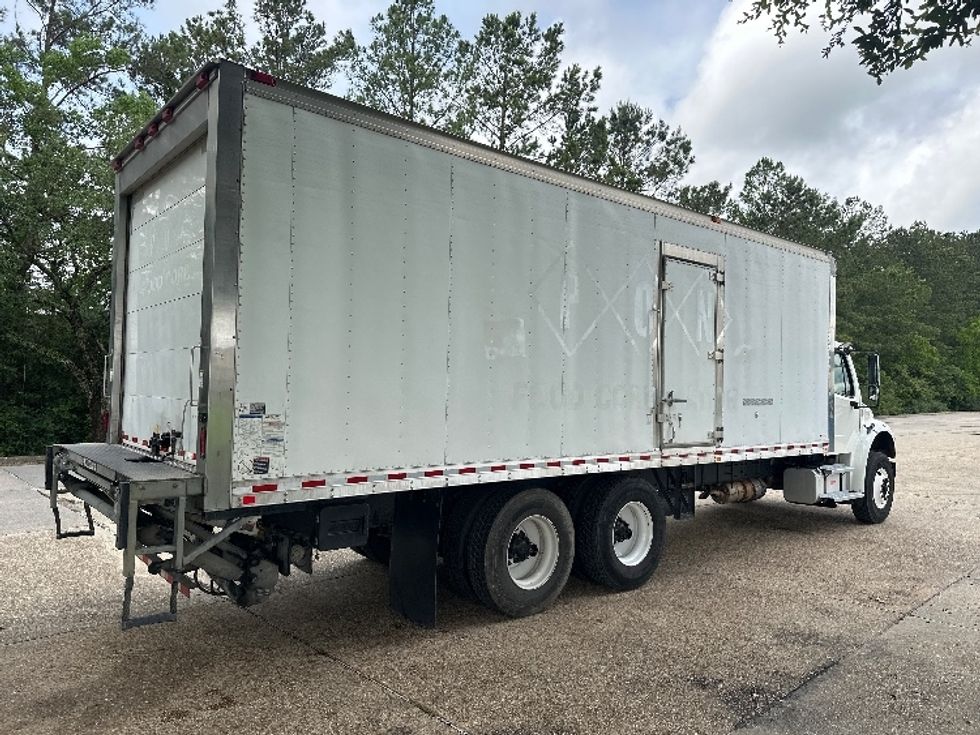 Refrigerated Truck-Light and Medium Duty Trucks-Freightliner-2019-M2-Hammond-LA-147,613\n\t\tmiles-$ 69,000 - Image 13