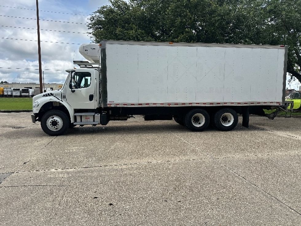 Refrigerated Truck-Light and Medium Duty Trucks-Freightliner-2019-M2-Hammond-LA-147,613\n\t\tmiles-$ 69,000 - Image 4