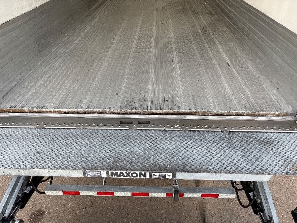 Refrigerated Truck-Light and Medium Duty Trucks-Freightliner-2019-M2-Hammond-LA-148,808\n\t\tmiles-$ 67,750 - Image 10