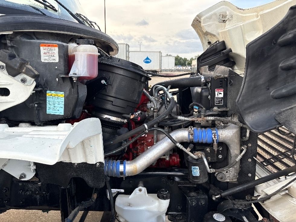 Refrigerated Truck-Light and Medium Duty Trucks-Freightliner-2019-M2-Hammond-LA-148,808\n\t\tmiles-$ 67,750 - Image 23
