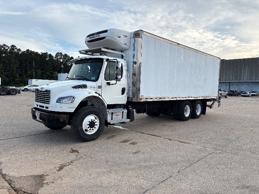 Refrigerated Truck-Light and Medium Duty Trucks-Freightliner-2019-M2-Hammond-LA-148,808\n\t\tmiles-$ 67,750 - Image 3