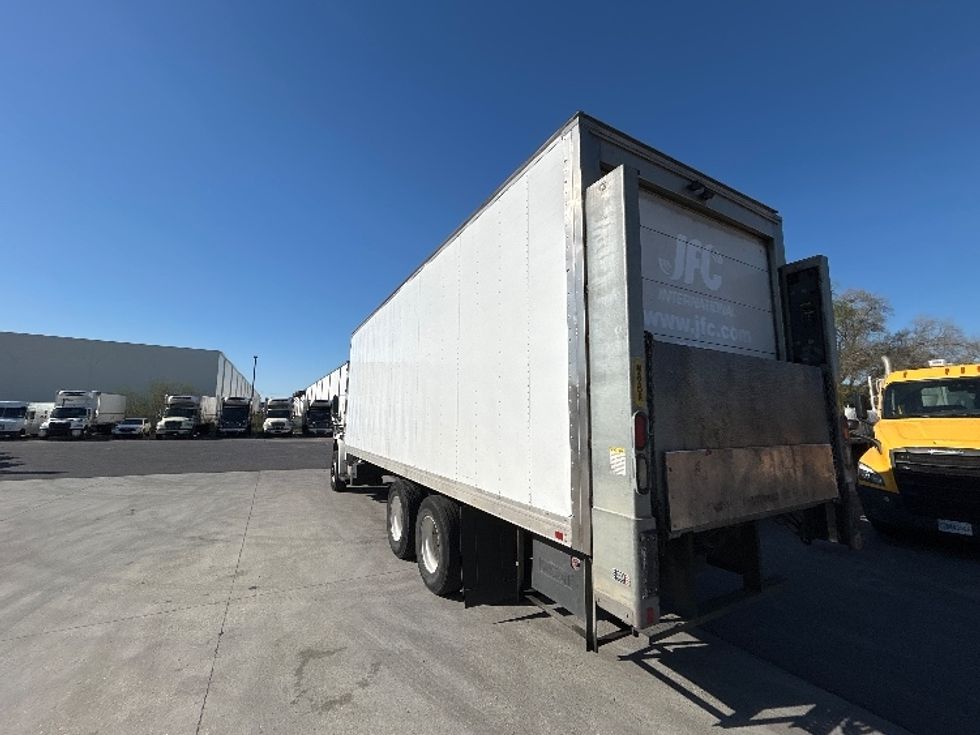 Refrigerated Truck-Light and Medium Duty Trucks-Freightliner-2019-M2-Hammond-LA-208,966\n\t\tmiles-$ 68,250 - Image 6