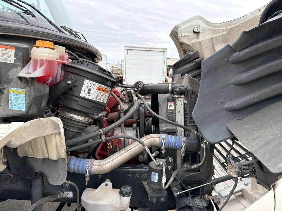 Refrigerated Truck-Light and Medium Duty Trucks-Freightliner-2019-M2-Hammond-LA-235,923\n\t\tmiles-$ 56,750 - Image 23