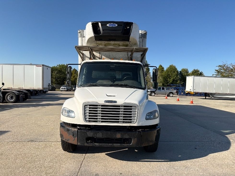 Refrigerated Truck-Light and Medium Duty Trucks-Freightliner-2019-M2-Hammond-LA-261,618\n\t\tmiles-$ 49,500 - Image 2