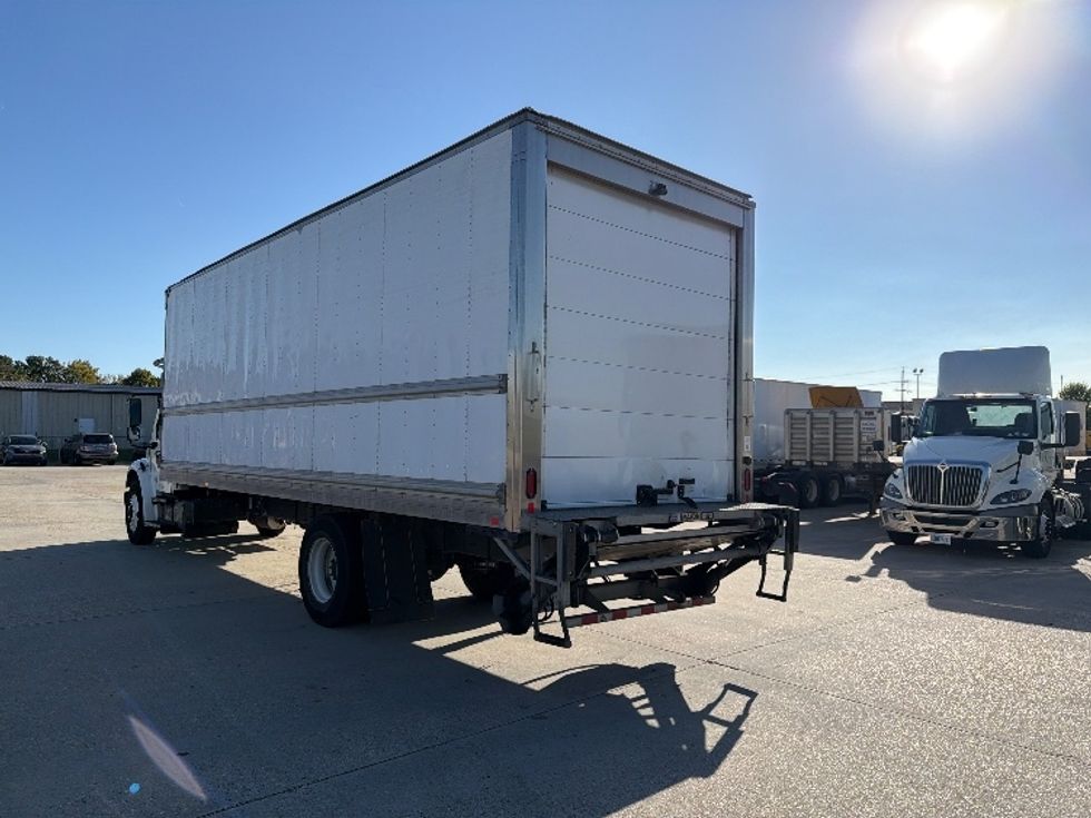 Refrigerated Truck-Light and Medium Duty Trucks-Freightliner-2019-M2-Hammond-LA-261,618\n\t\tmiles-$ 49,500 - Image 6