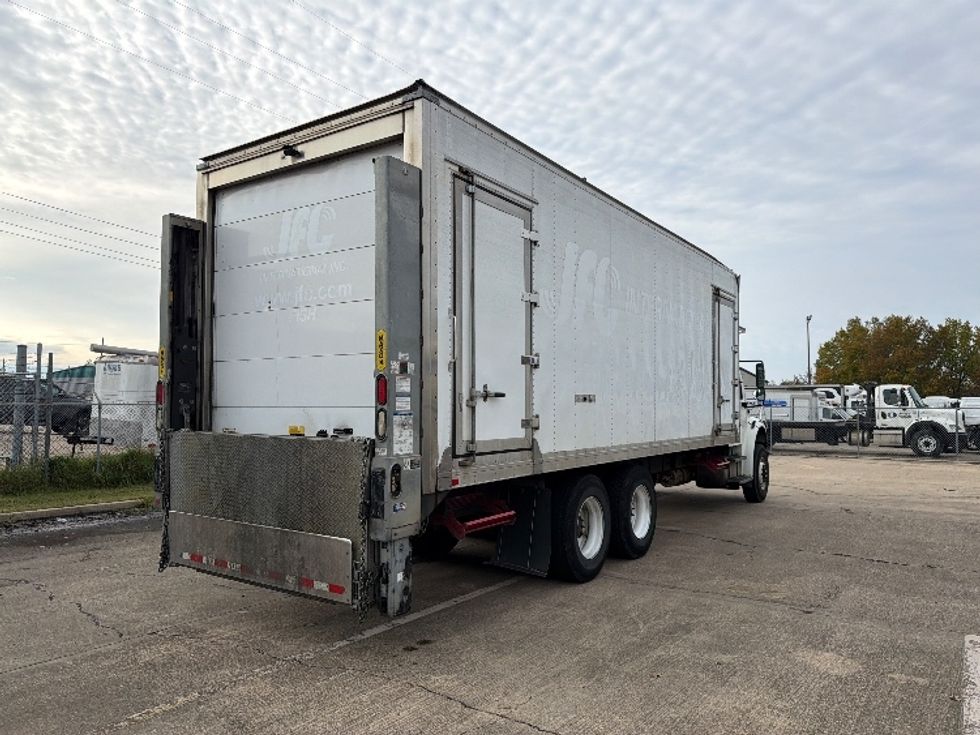 Refrigerated Truck-Light and Medium Duty Trucks-Freightliner-2019-M2-Hammond-LA-296,183\n\t\tmiles-$ 44,000 - Image 13