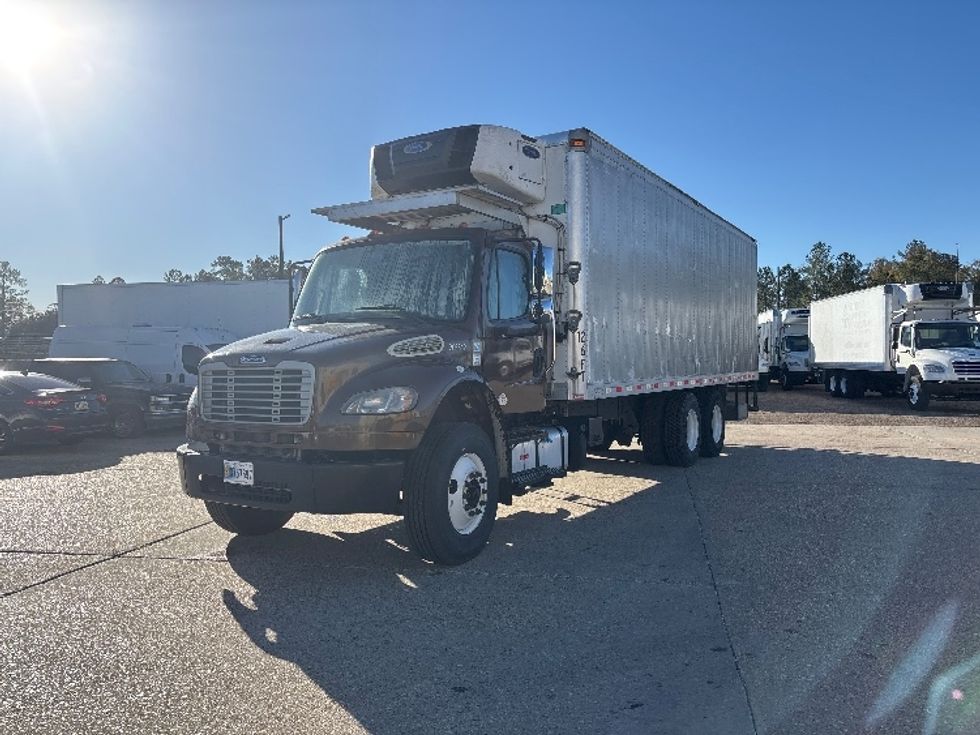 Refrigerated Truck-Light and Medium Duty Trucks-Freightliner-2019-M2-Hammond-LA-332,785\n\t\tmiles-$ 33,000 - Image 3